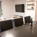 Stylish 2br In The Heart Of Διαμέρισμα Τρόμσο