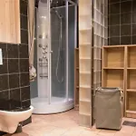 Stylish 2br In The Heart Of Διαμέρισμα *