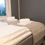 Stylish 2br In The Heart Of Διαμέρισμα Τρόμσο