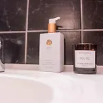 Διαμέρισμα Stylish 2br In The Heart Of