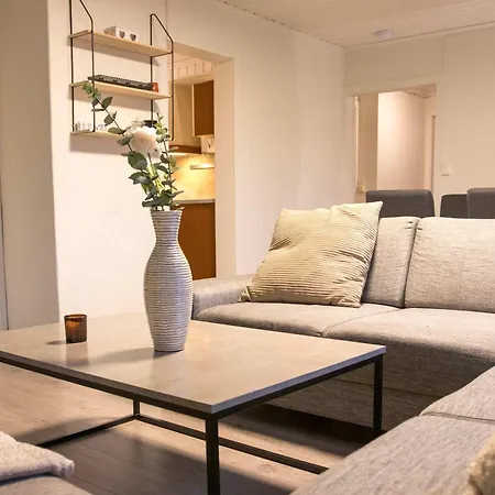 Stylish 2br In The Heart Of