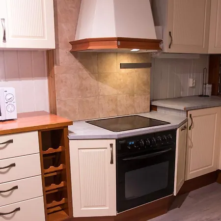 Stylish 2br In The Heart Of