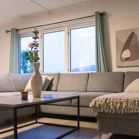 Apartment Stylish 2br In The Heart Of Tromsø