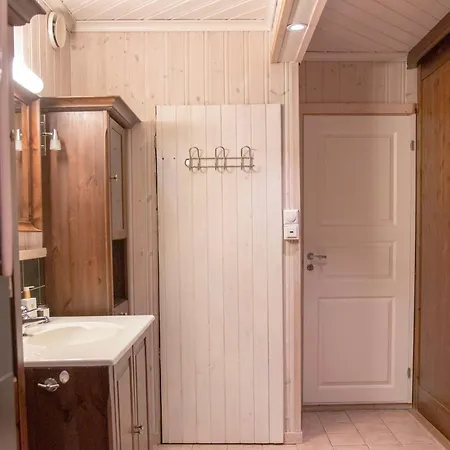 Stylish 2br In The Heart Of