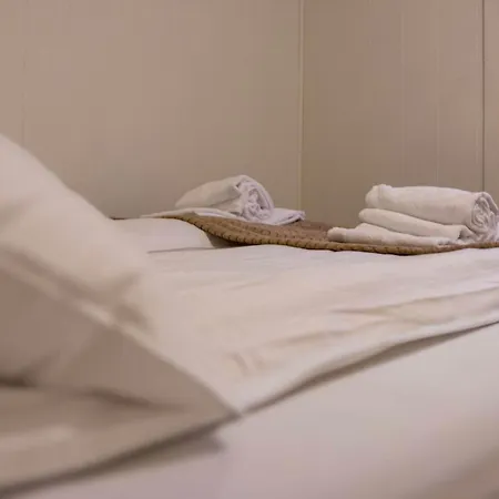 Stylish 2br In The Heart Of Διαμέρισμα Τρόμσο