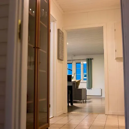 Stylish 2br In The Heart Of Τρόμσο