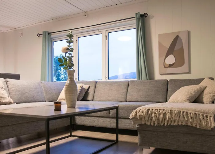 Apartment Stylish 2br In The Heart Of Tromsø