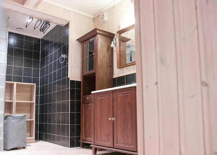 Stylish 2br In The Heart Of Tromsø